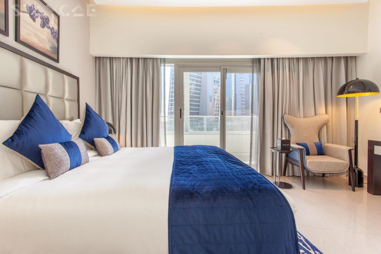 Staycae Holiday Homes - Majestine Dubai Buitenkant foto